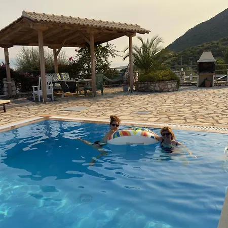 Quintabella Sivota (Lefkada)